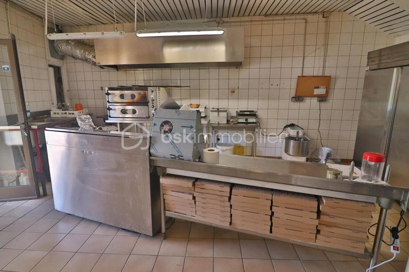 Appartement - 366 m² - 2 pièces