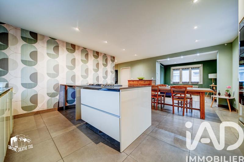 Maison - 110 m² - 5 pièces