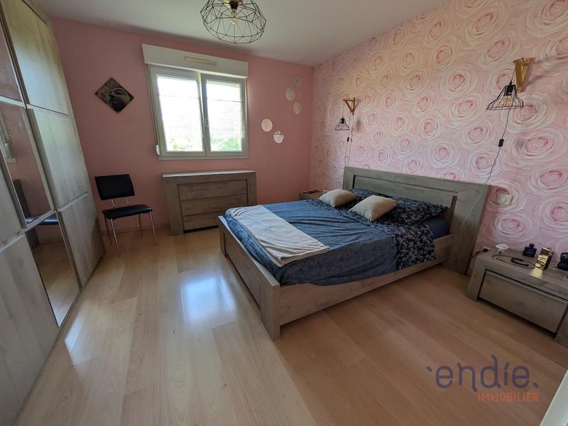 Maison - 169 m² - 8 pièces