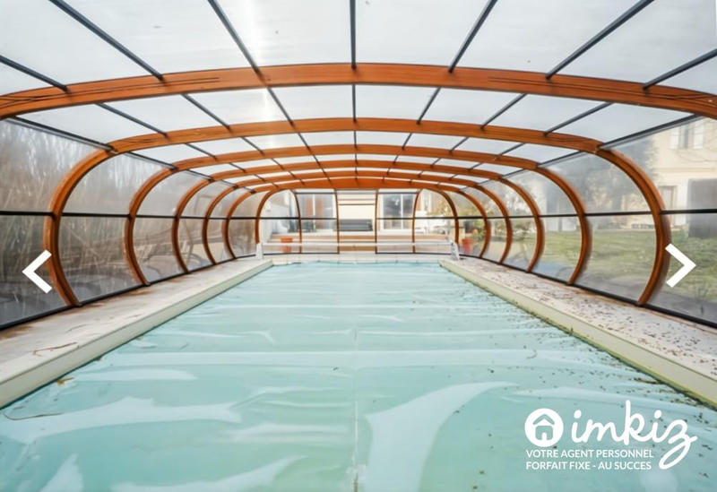 Maison - 395 m² - 14 pièces