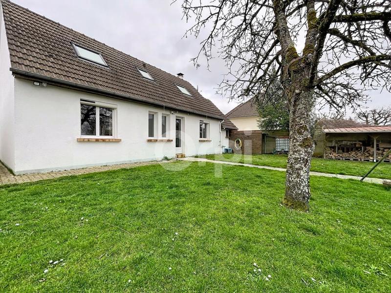 Maison - 88 m² - 5 pièces