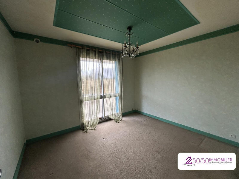 Maison traditionnelle - 137 m² - 5 pièces