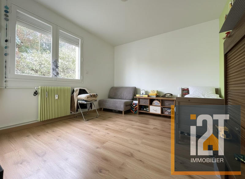 Appartement - 84 m² - 4 pièces