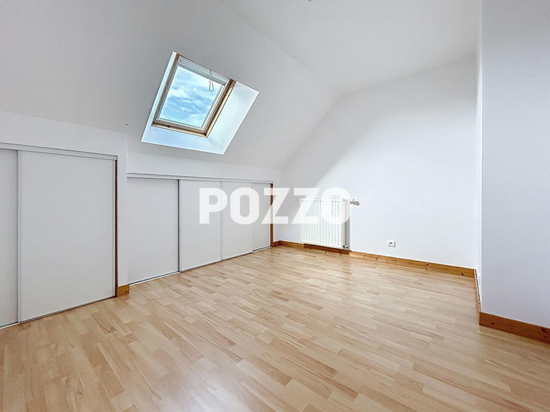 Maison - 100 m² - 4 pièces