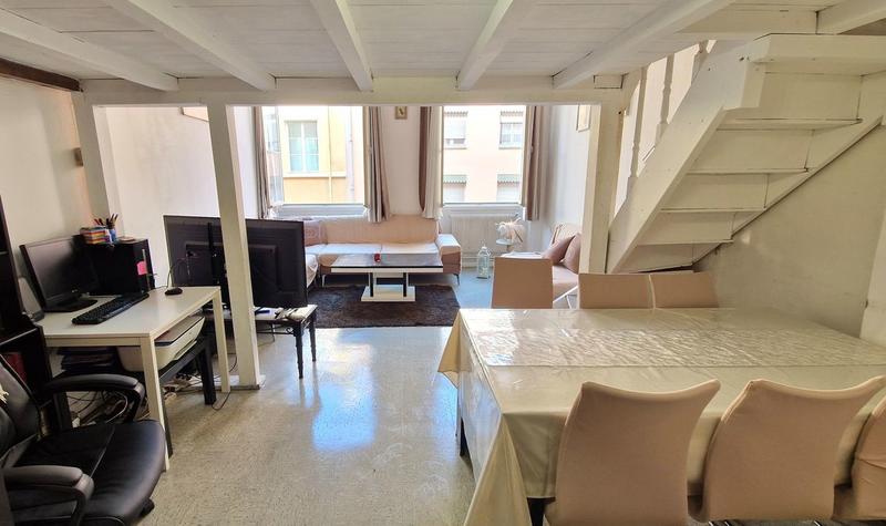Appartement - 82 m² - 3 pièces
