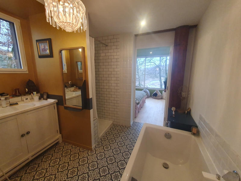 Maison - 150 m² - 6 pièces