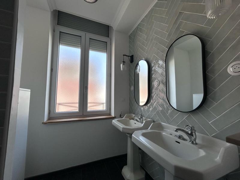 Maison bourgeoise - 201 m² - 5 pièces