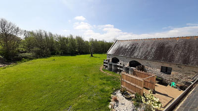 Maison - 197 m² - 10 pièces