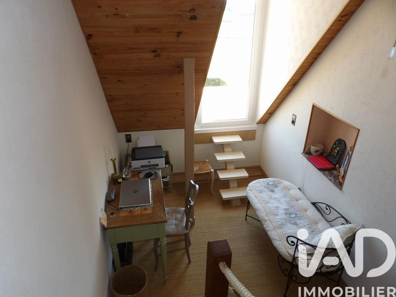 Maison - 202 m² - 8 pièces