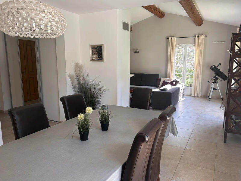 Villa - 165 m² - 6 pièces