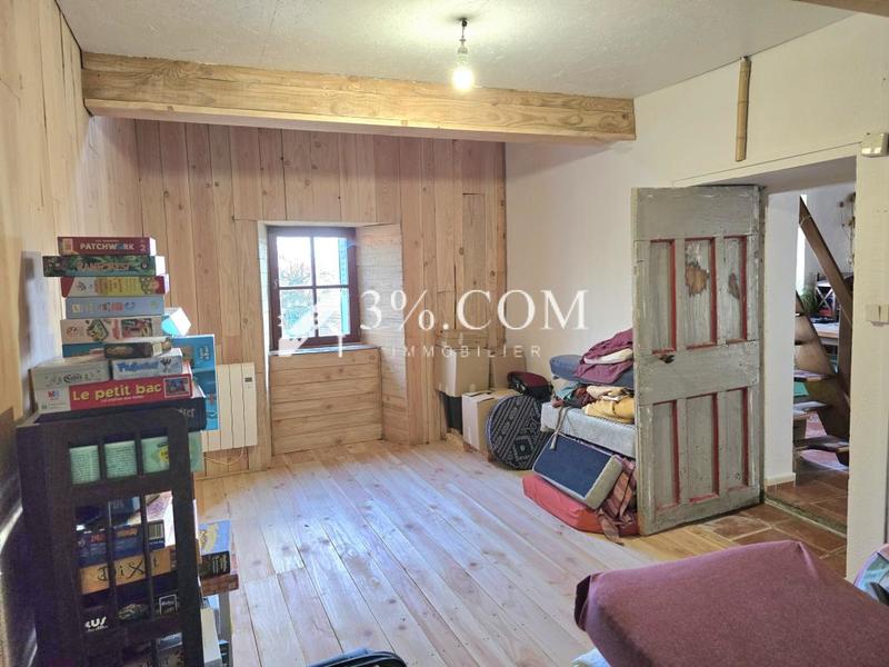 Maison de village - 95 m² - 5 pièces