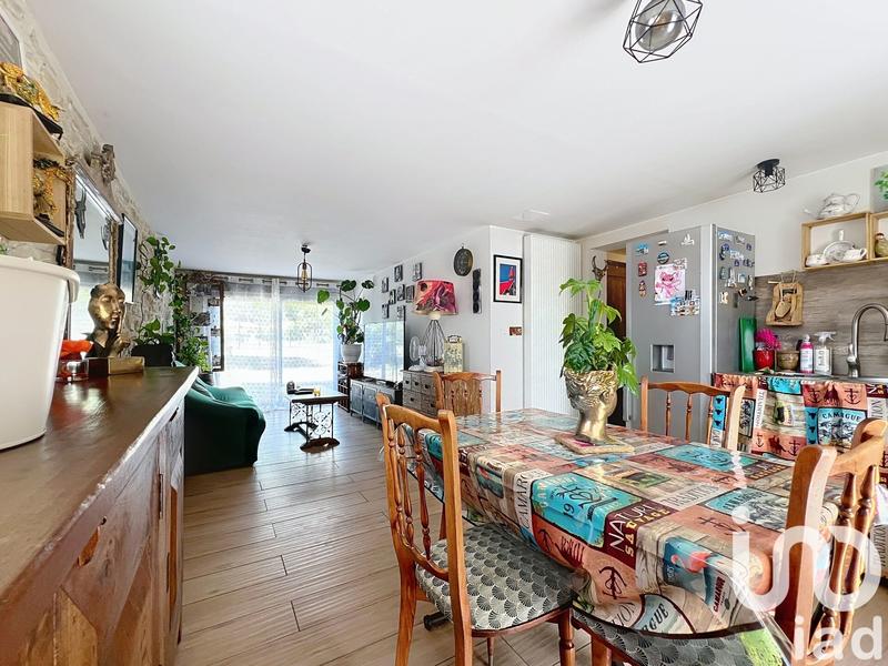 Maison - 176 m² - 7 pièces