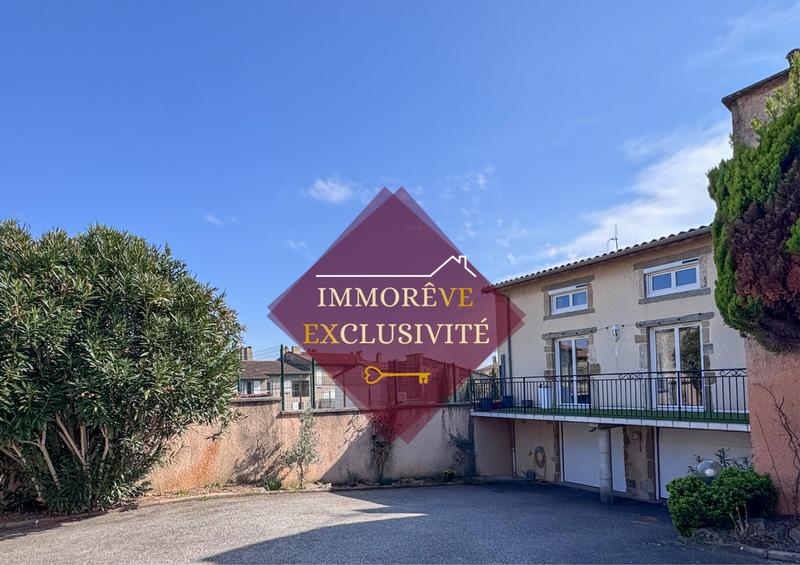 Maison - 209 m² - 7 pièces