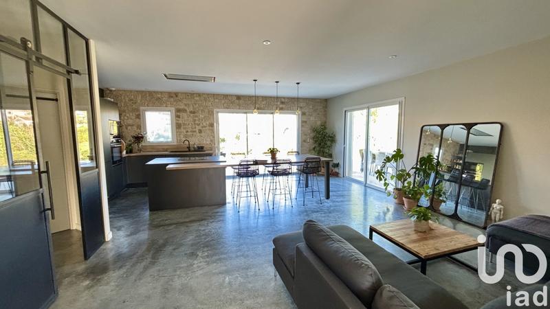 Maison - 94 m² - 4 pièces