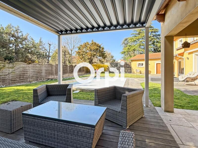 Villa - 142 m² - 5 pièces