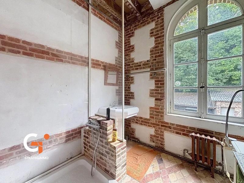 Maison - 253 m² - 6 pièces