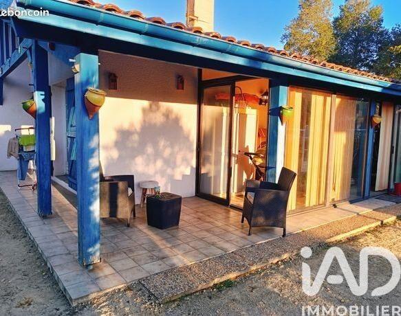 Maison - 90 m² - 4 pièces