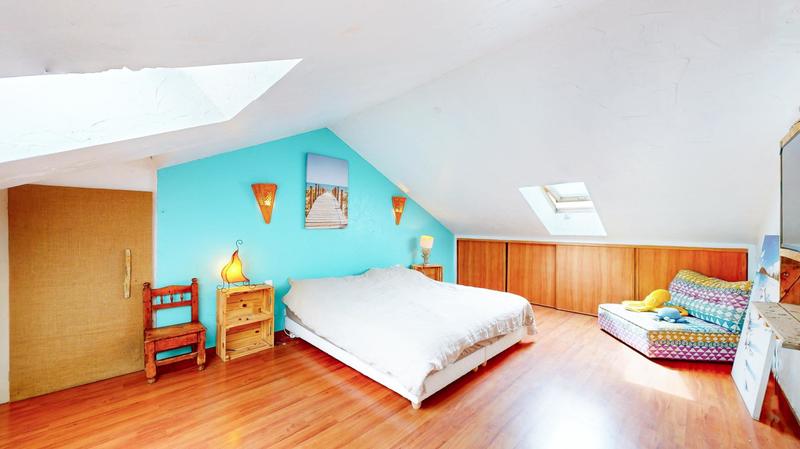 Appartement - 188 m² - 5 pièces