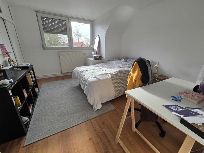 Pavillon - 171 m² - 8 pièces