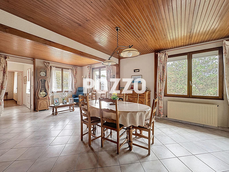 Maison - 133 m² - 6 pièces