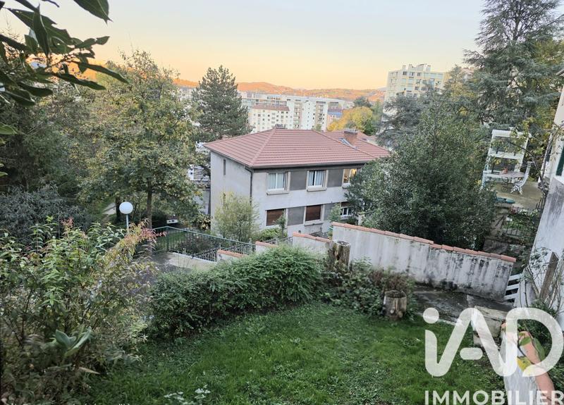 Appartement - 67 m² - 4 pièces