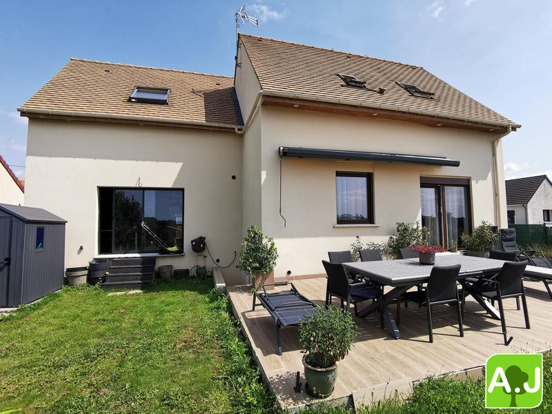 Maison contemporaine - 92 m² - 4 pièces