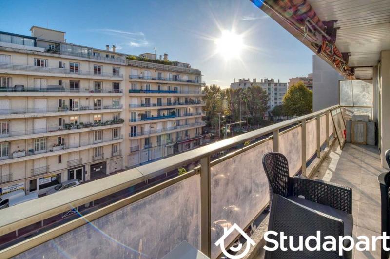 Appartement - 60 m² - 2 pièces