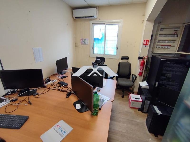 Local commercial - 180 m²