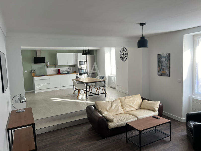 Appartement - 122 m² - 6 pièces