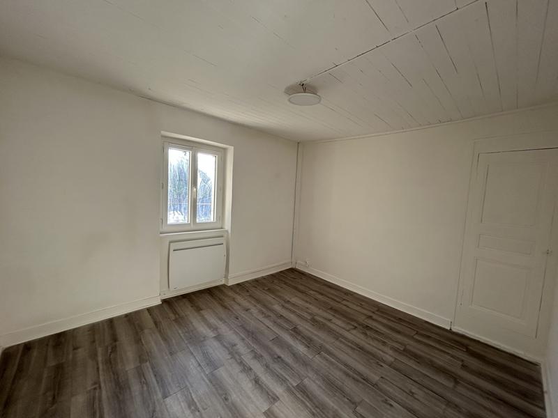 Maison - 92 m² - 5 pièces