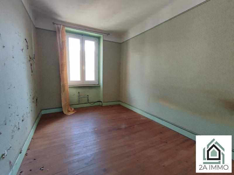 Maison - 168 m² - 10 pièces