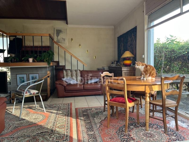 Maison - 165 m² - 7 pièces