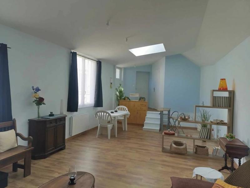 Divers - 143 m² - 6 pièces