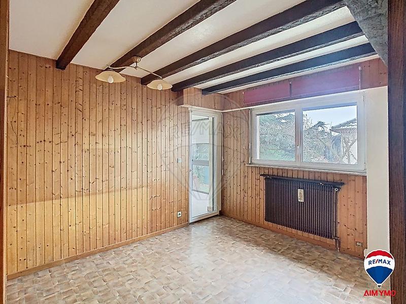 Maison - 219 m² - 8 pièces