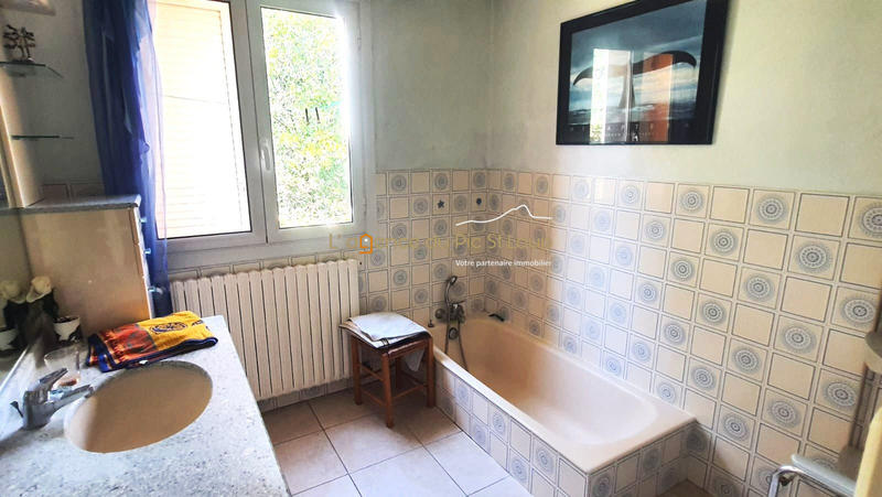 Villa - 166 m² - 6 pièces