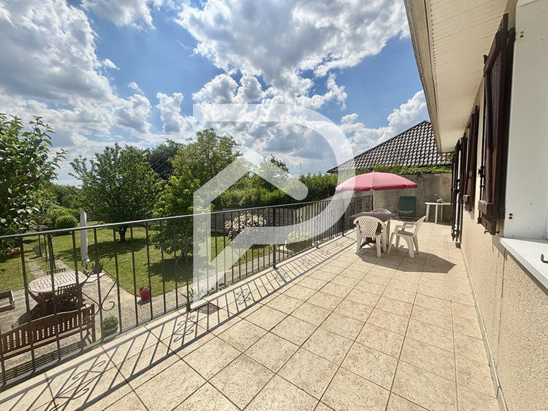 Maison - 87 m² - 5 pièces