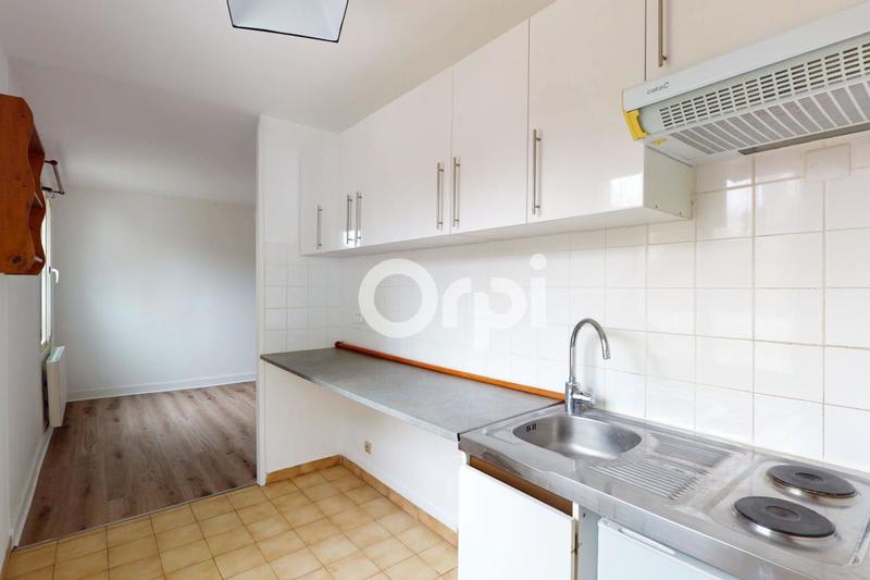 Studio - 28 m² - 1 pièce