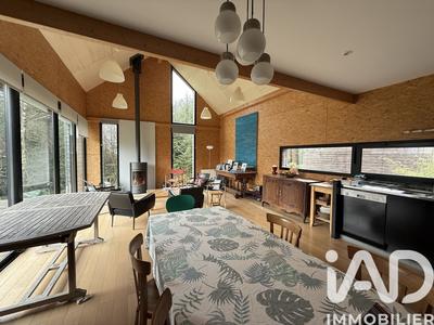 Maison de maîtres - 203 m² - 11 pièces