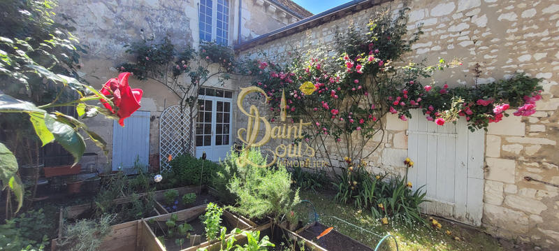 Maison - 300 m² - 7 pièces