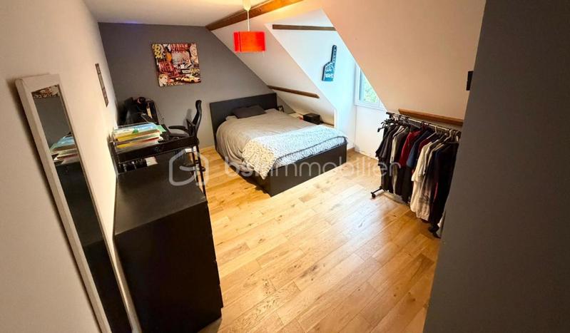 Pavillon - 185 m² - 9 pièces