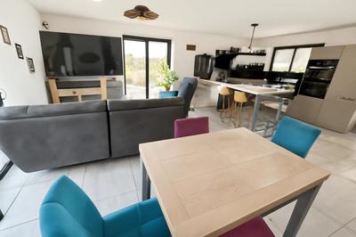 Maison - 91 m² - 3 pièces