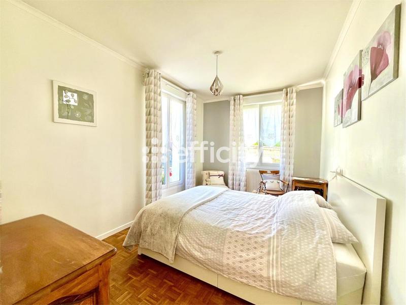 Maison - 155 m² - 7 pièces