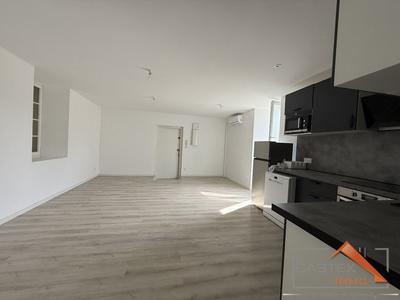 Appartement - 65 m² - 4 pièces