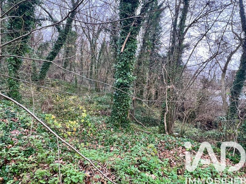 Maison - 227 m² - 9 pièces