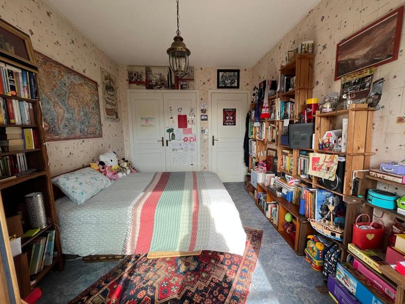 Appartement - 105 m² - 5 pièces