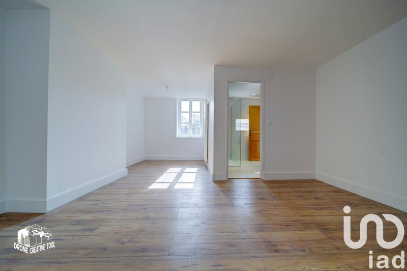 Maison - 306 m² - 13 pièces