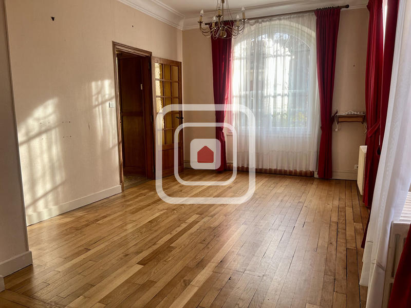 Maison - 155 m² - 6 pièces