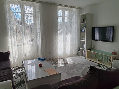 Maison - 143 m² - 8 pièces