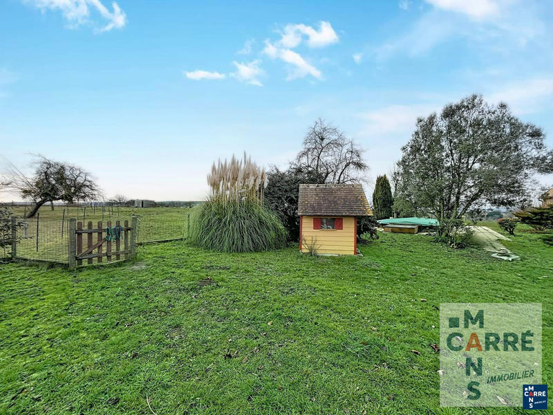 Maison - 240 m² - 8 pièces