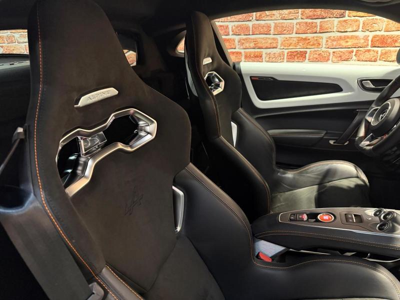 Alpine A110 s 292 cv